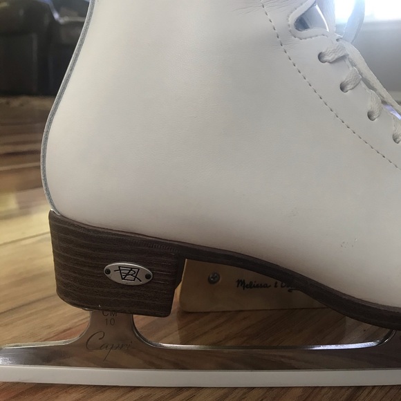 Riedell Model 133 Diamond Size 6 Wide - Picture 3 of 6